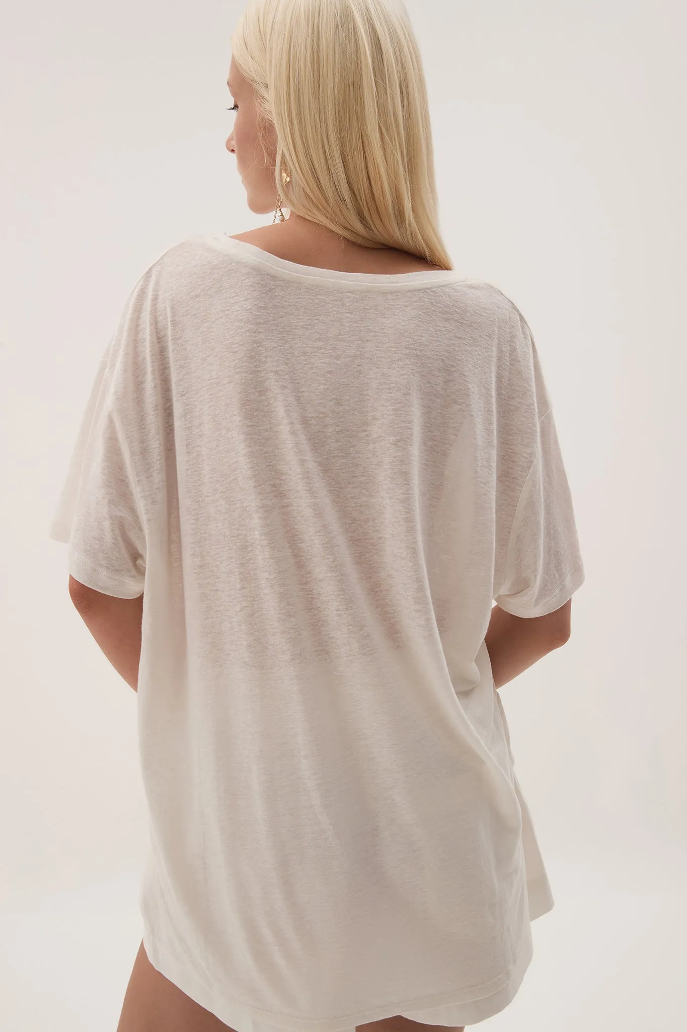 Palm Curved Hem Tee